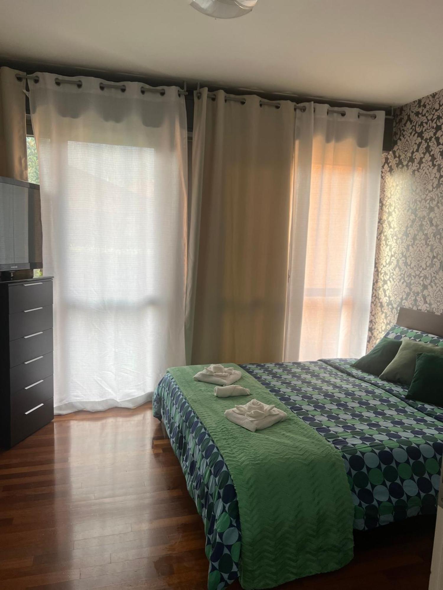B&B Resilienza - Camera Privata Con Bagno Lecco Bagian luar foto